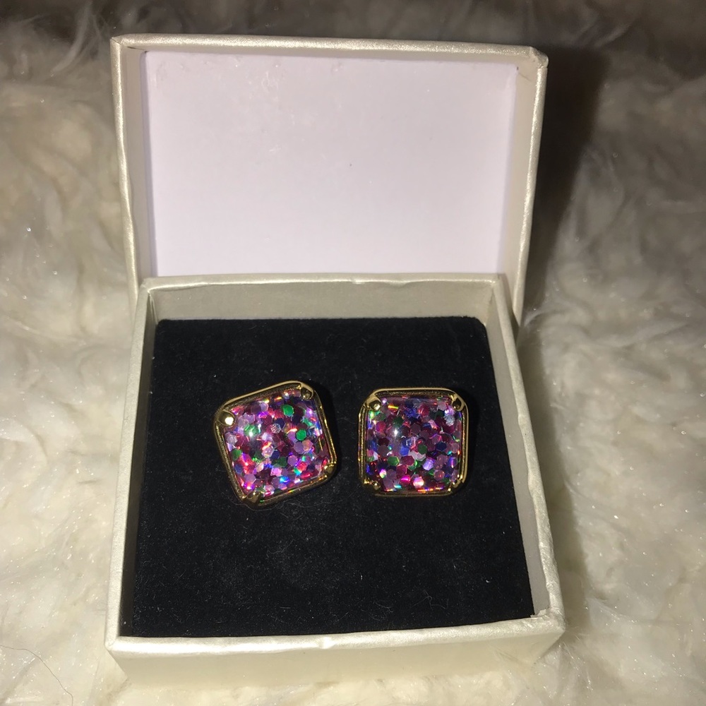 Mary Kay earrings